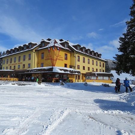 Hotel Vezzena Malga Postesin Esterno foto